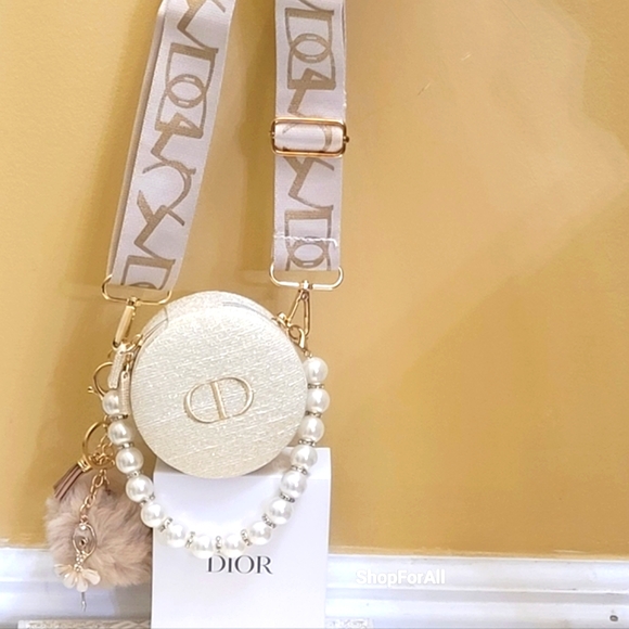 Dior - Picture 6 of 16